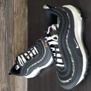 New Nike Air Max 97 Womens Sneakers Size 8 Black Casual Streetwear Everyday Shoe